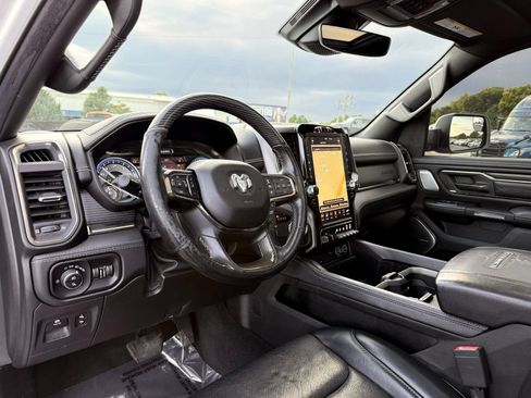 Used 2019 RAM 1500 Limited RWD image 22