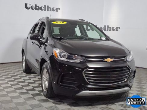 Used 2019 Chevrolet Trax LT w/ LT Convenience Package image 1