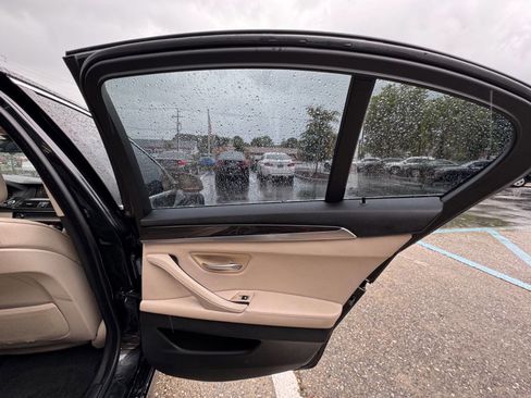 Used 2013 BMW 528i xDrive Sedan image 14