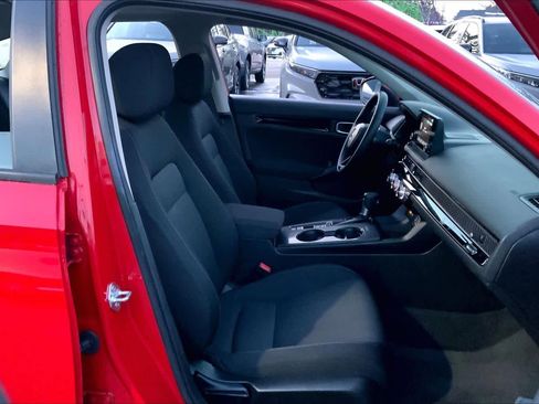 Used 2023 Honda Civic EX image 7