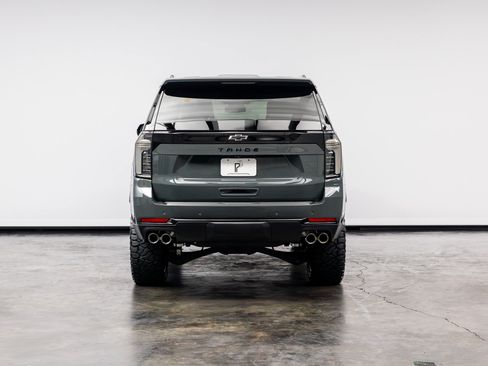 Used 2026 Chevrolet Tahoe Z71 w/ Comfort Package AWD/4WD image 17