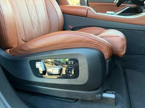 Used 2024 BMW X5 xDrive50e w/ Executive Package AWD/4WD image 19