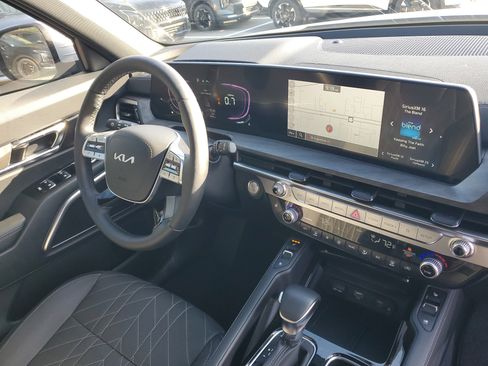 Certified 2025 Kia Telluride EX X-Pro image 7