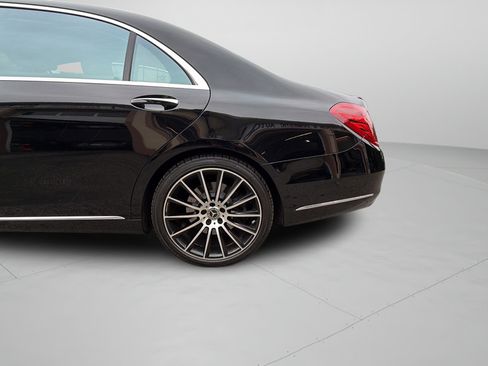 Used 2015 Mercedes-Benz S 550 4MATIC Sedan image 37