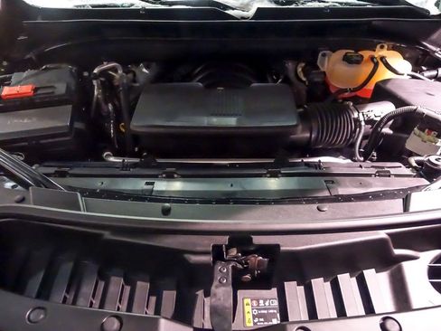 Used 2025 GMC Yukon Denali image 36