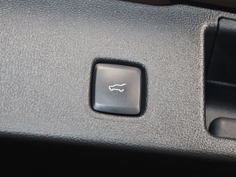 Used 2023 Ford Escape Platinum image 47