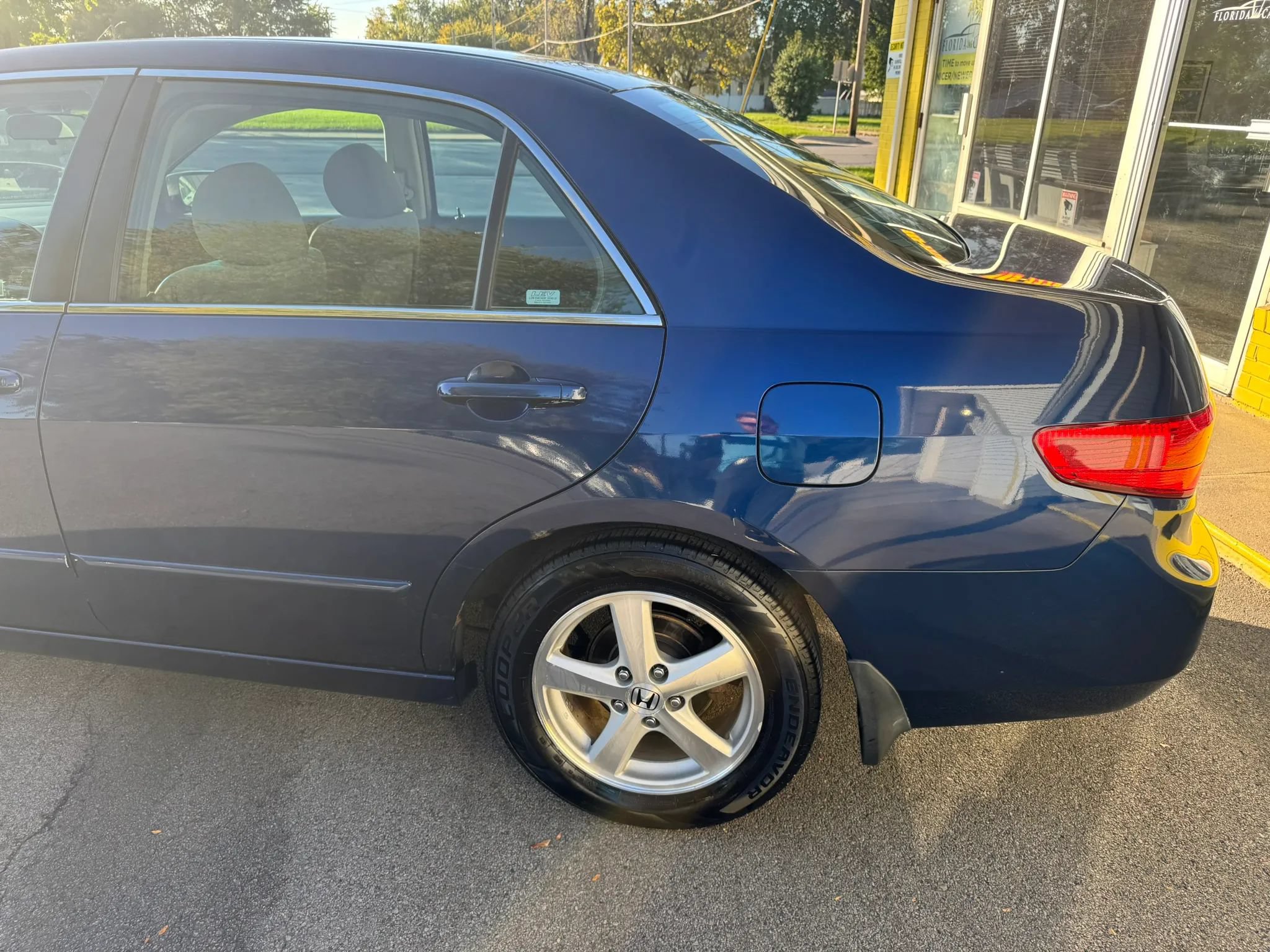 Used 2005 Honda Accord EX image 5