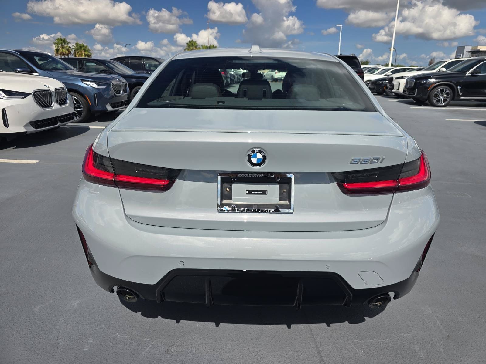New 2026 BMW 330i Sedan w/ M Sport Package RWD image 3