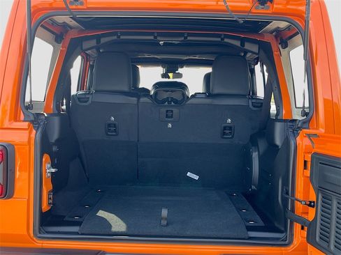 New 2025 Jeep Wrangler Unlimited Rubicon 392 image 34