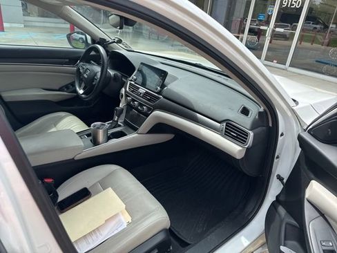 Used 2018 Honda Accord EX-L image 14