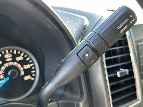 Used 2016 Ford F150 XLT image 23