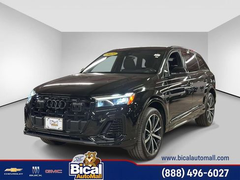Used 2025 Audi Q7 2.0T Premium Plus w/ Premium Plus Package AWD/4WD image 1