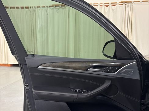 Used 2018 BMW X3 xDrive30i image 19