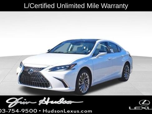 Used 2024 Lexus ES 350 w/ Technology Package FWD image 1