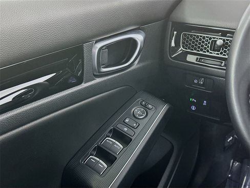 Certified 2024 Honda Civic Touring image 17