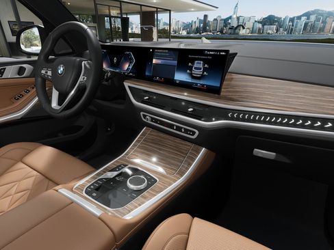 Used 2026 BMW X5 sDrive40i image 14