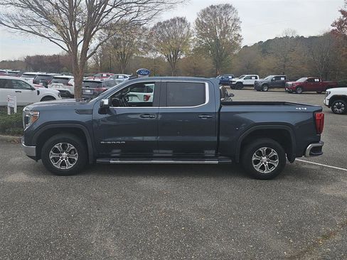 Used 2020 GMC Sierra 1500 SLE w/ SLE Value Package image 28