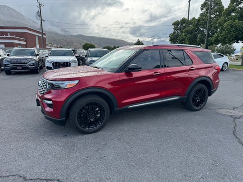 Used 2021 Ford Explorer Platinum w/ Equipment Group 601A AWD/4WD image 1