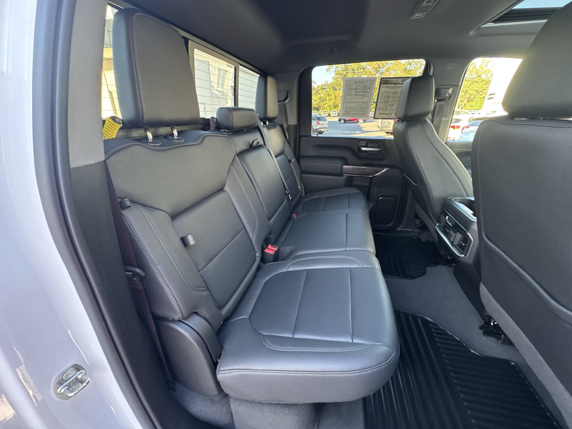 Certified 2023 Chevrolet Silverado 3500 LTZ w/ LTZ Convenience Package AWD/4WD image 24