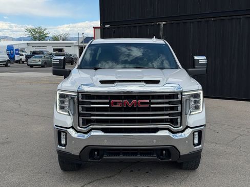 Used 2023 GMC Sierra 2500 SLT w/ Driver Alert Package I AWD/4WD image 3
