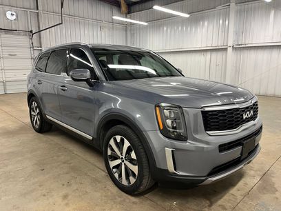 Used 2022 Kia Telluride EX w/ EX Premium Package