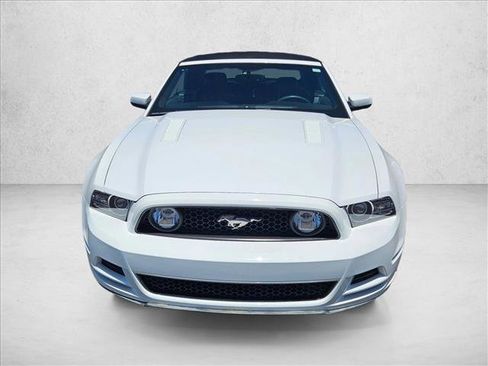 Used 2014 Ford Mustang GT Premium w/ Electronics Package RWD image 2