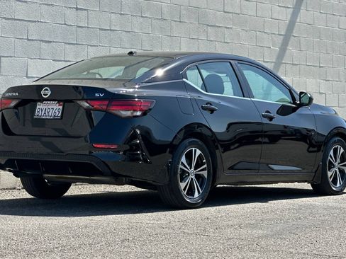 Used 2021 Nissan Sentra SV FWD image 4
