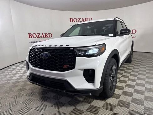 New 2026 Ford Explorer ST image 3