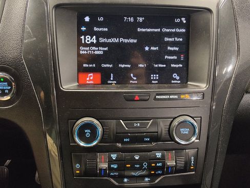 Used 2019 Ford Explorer XLT w/ Equipment Group 201A FWD image 25