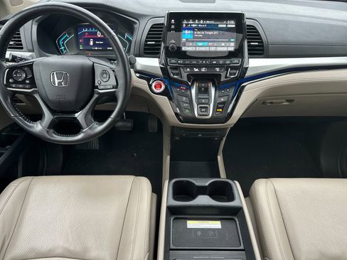 Used 2019 Honda Odyssey Elite image 13