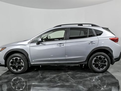 Used 2022 Subaru Crosstrek 2.0i Premium image 7