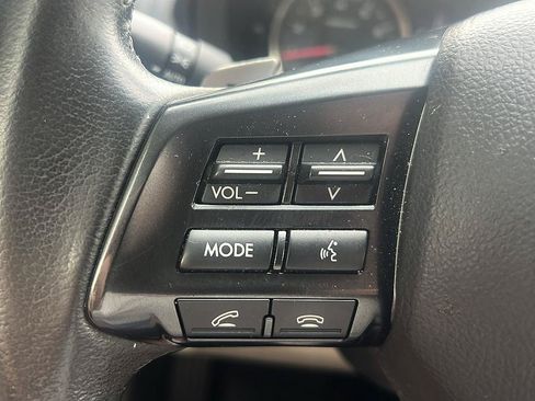 Used 2013 Subaru Crosstrek 2.0i Limited w/ Popular Pkg 2 AWD/4WD image 33