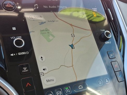 Used 2023 Subaru Outback Premium image 17