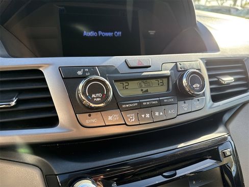 Used 2017 Honda Odyssey EX-L image 50