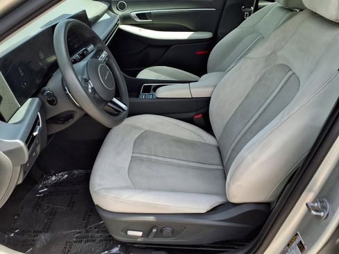 Used 2024 Hyundai Sonata SEL FWD image 17