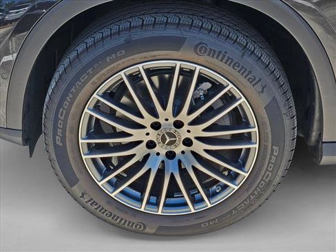 Used 2026 Mercedes-Benz GLC 300 image 23
