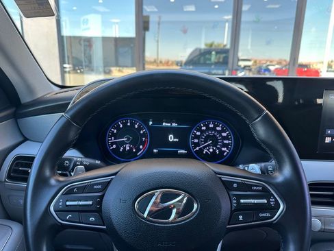Used 2022 Hyundai Palisade SEL w/ Convenience Package image 16