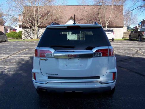 Used 2016 GMC Terrain Denali image 5