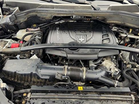 Used 2023 Maserati Grecale Modena image 29