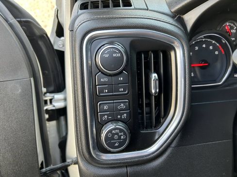Used 2020 Chevrolet Silverado 2500 LT w/ All Star Edition AWD/4WD image 13