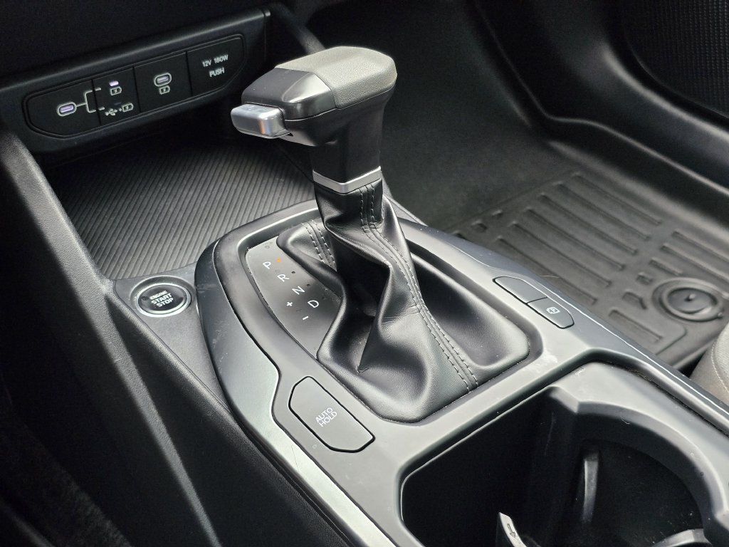 Certified 2025 Kia K4 FWD image 22