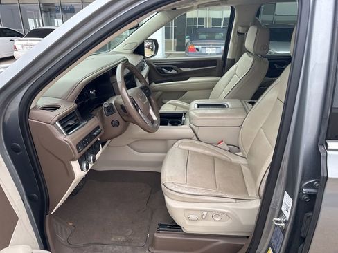 Used 2023 GMC Yukon Denali w/ Max Trailering Package image 12