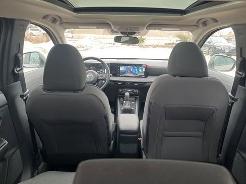 New 2026 Nissan Kicks SV w/ SV Premium Package image 27