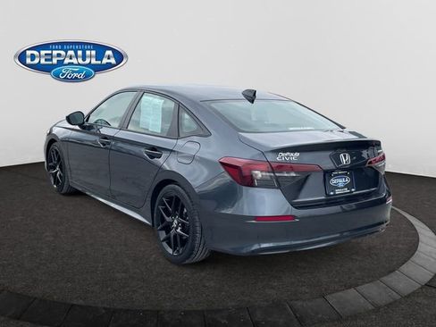 Used 2025 Honda Civic Sport image 3