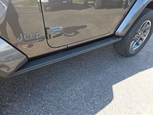 Used 2021 Jeep Wrangler Sport S image 86