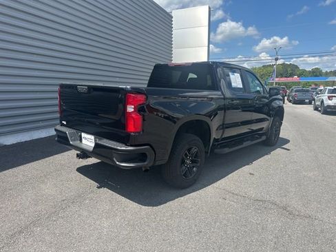 Used 2024 Chevrolet Silverado 1500 LT Trail Boss AWD/4WD image 31