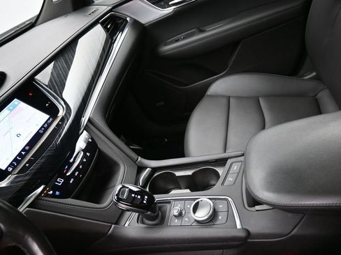 Used 2023 Cadillac XT6 Premium Luxury AWD/4WD image 18