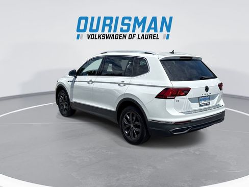Used 2023 Volkswagen Tiguan SE FWD image 6