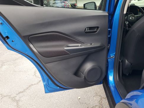 Certified 2024 Nissan Kicks S image 10