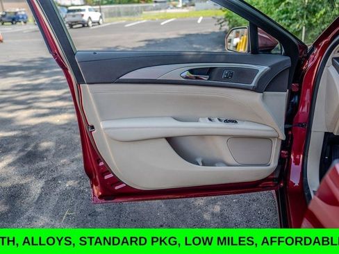 Used 2019 Lincoln MKZ Premiere FWD image 10